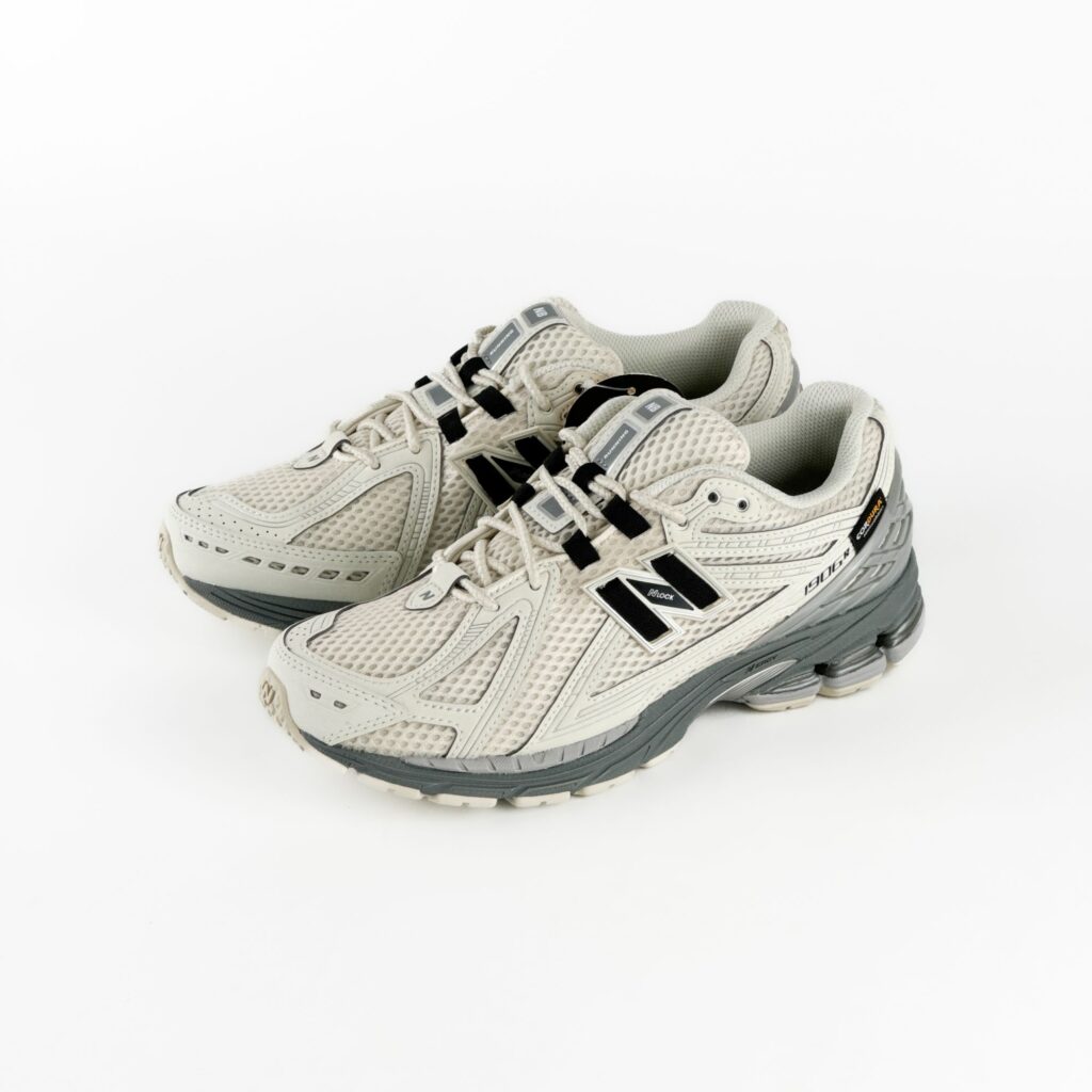New Balance 1906R Cordura ‘Tan Black’1