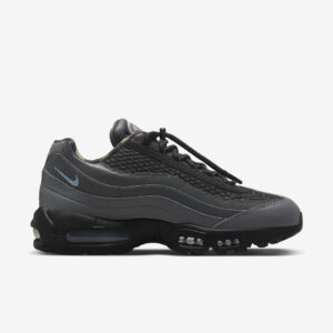 Corteiz x Nike Air Max 95 ‘Les Bleus’1