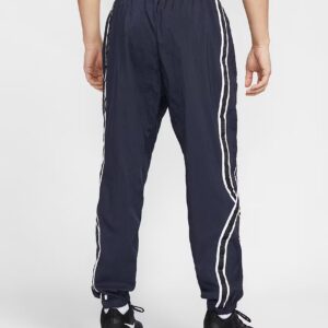 Nike DNA Crossover Water-Repellent Basketball Pants1