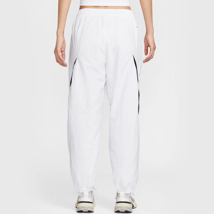 Nike Women's Mid-Rise Trousers1