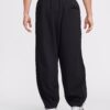 Nike Club Fleece Oversized French Terry Pants1