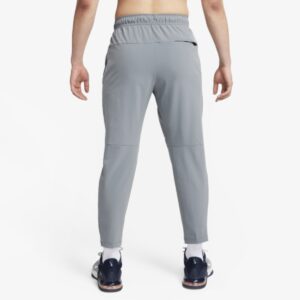 Nike Unlimited Dri-FIT Straight Leg Versatile Pants1