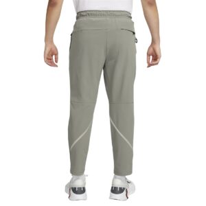 Nike Unlimited Men’s Dri-FIT Tapered-Leg Pants1