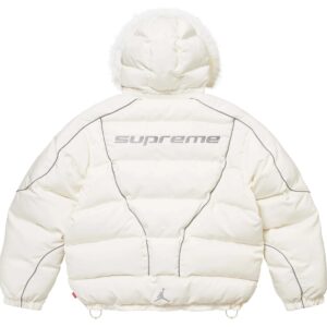 Supreme x Jordan Puffer Jacket ‘White’1