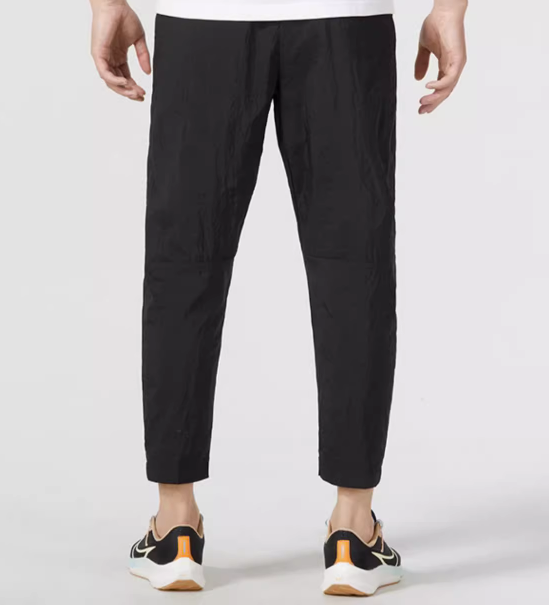 Nike Club Woven Tapered Leg Pants2