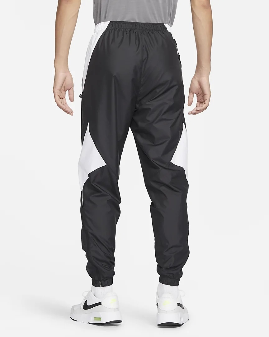 Nike Repel Light Weight1