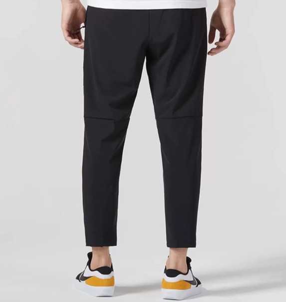 Nike Unlimited Dri-FIT Straight-Leg Multifunctional Pants2