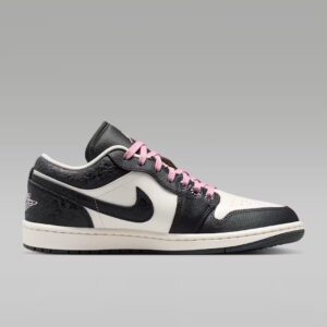 Jordan 1 Low SE Iced Carmine2