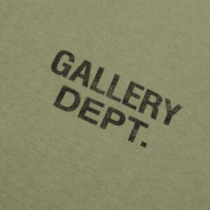 GALLERY DEPT. Souvenir Tee - Olive2