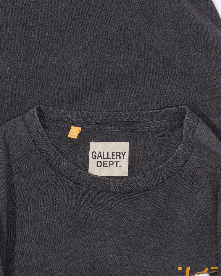 GALLERY DEPT. Upside Down Logo Tee2