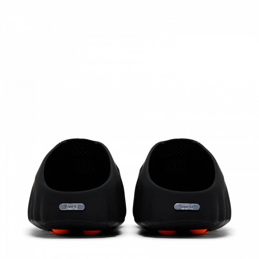 Nike Mind 001 Black Hyper Crimson3