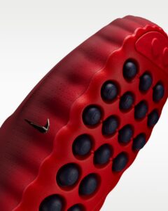 Nike Mind 001 Team Red5
