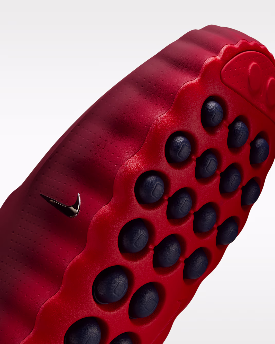 Nike Mind 001 Team Red5