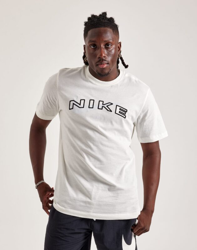 Nike Sportswear Club Tee White
